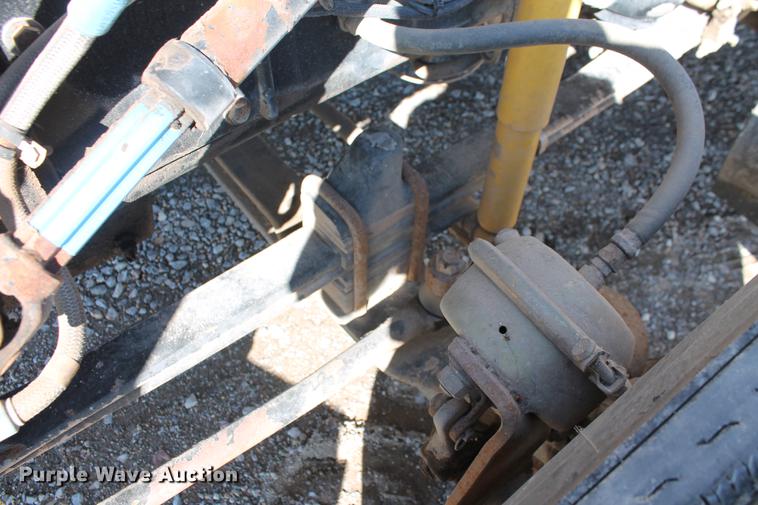 image for item DB5130 1990 Kenworth T600 tank truck