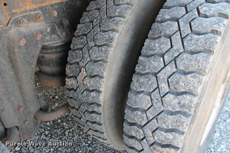 image for item DB5130 1990 Kenworth T600 tank truck