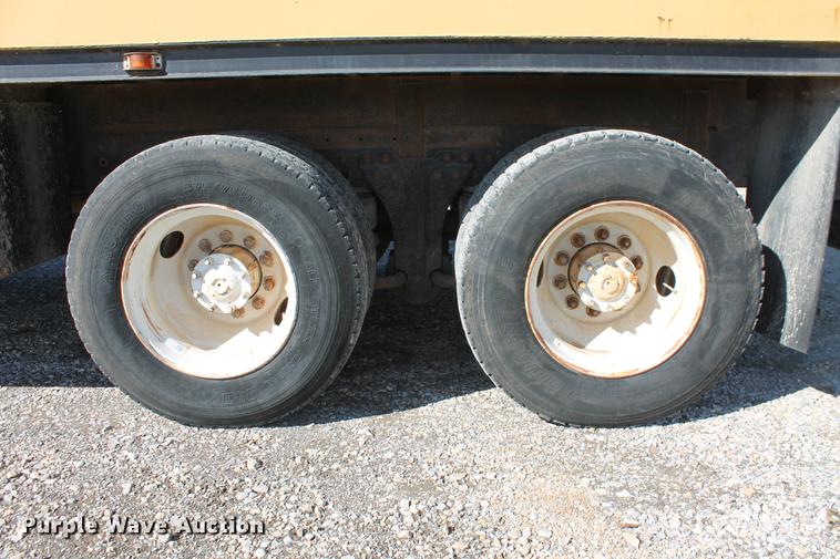 image for item DB5130 1990 Kenworth T600 tank truck