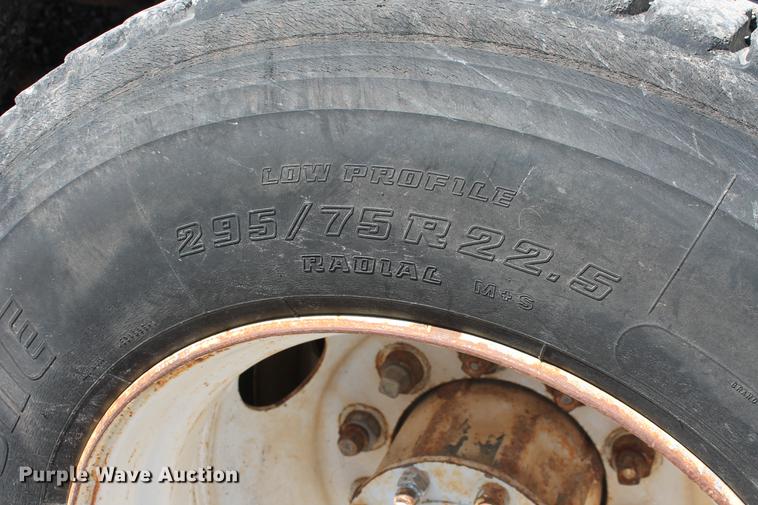 image for item DB5130 1990 Kenworth T600 tank truck