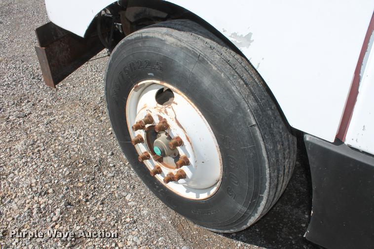 image for item DB5130 1990 Kenworth T600 tank truck