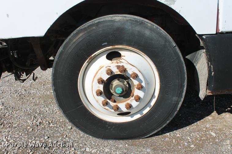 image for item DB5130 1990 Kenworth T600 tank truck