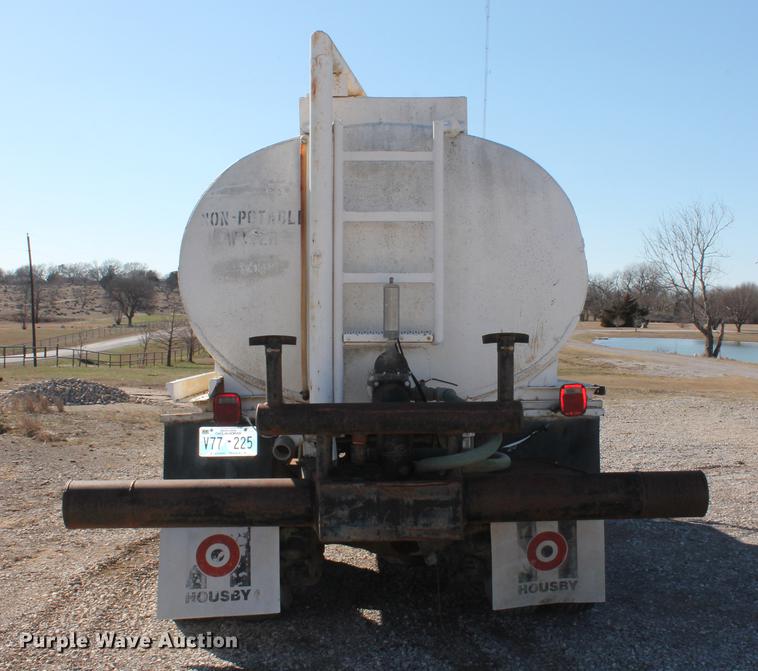 image for item DB5131 1973 Mack RL600L water truck