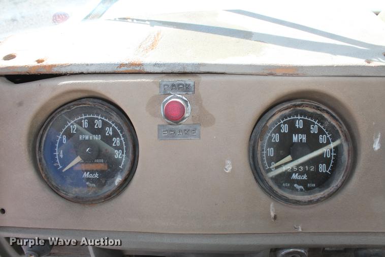 image for item DB5131 1973 Mack RL600L water truck