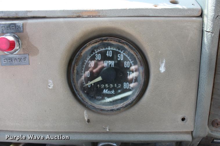 image for item DB5131 1973 Mack RL600L water truck