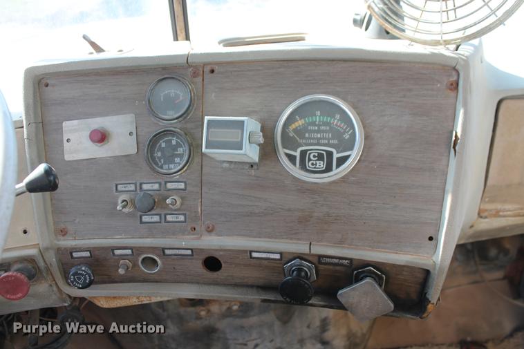 image for item DB5131 1973 Mack RL600L water truck