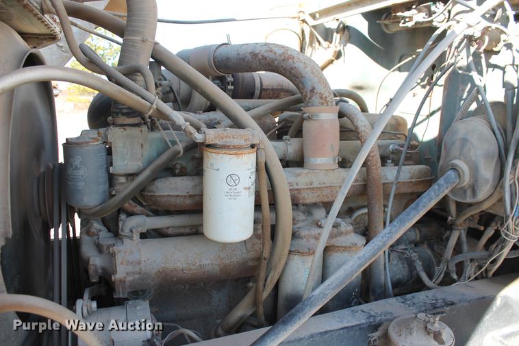 image for item DB5131 1973 Mack RL600L water truck