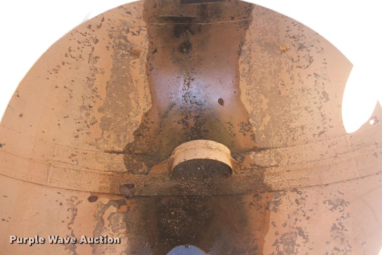 image for item DB5131 1973 Mack RL600L water truck