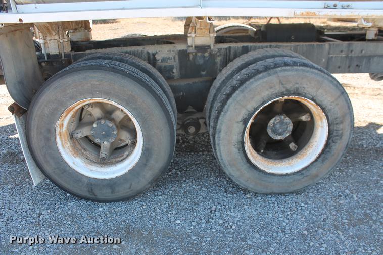 image for item DB5131 1973 Mack RL600L water truck