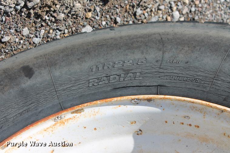 image for item DB5131 1973 Mack RL600L water truck