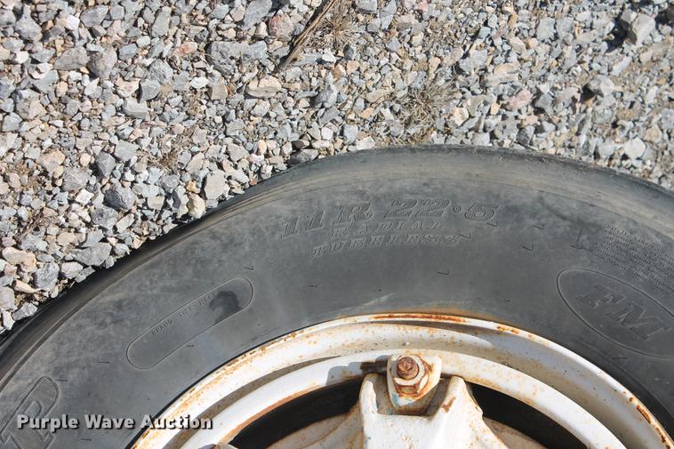 image for item DB5131 1973 Mack RL600L water truck