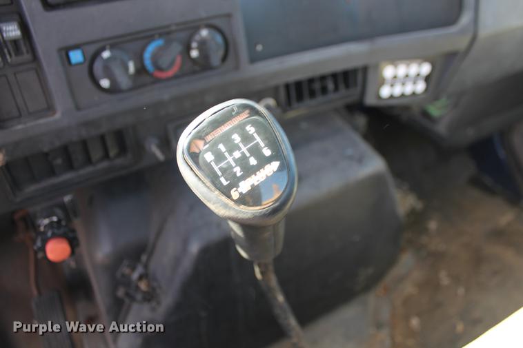 image for item DB5132 1996 International 4700 truck with Vermeer tree spade