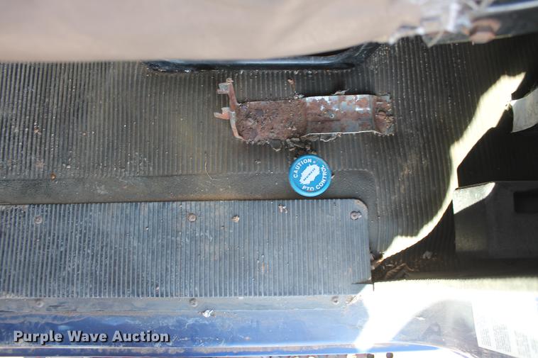 image for item DB5132 1996 International 4700 truck with Vermeer tree spade