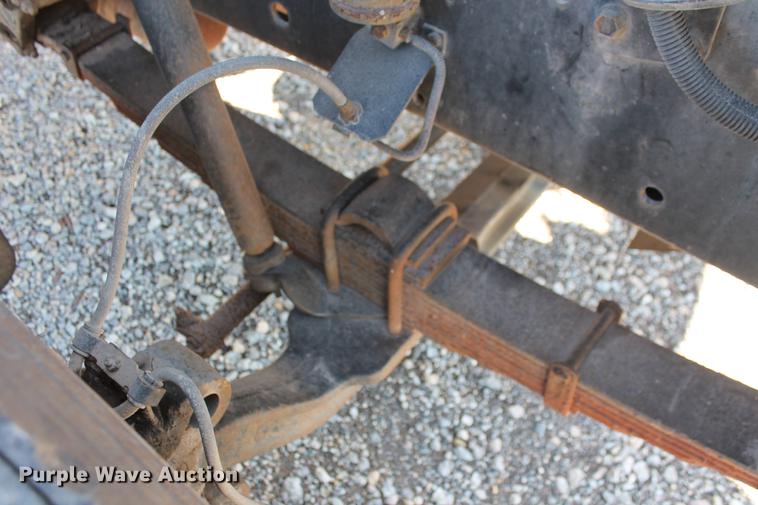 image for item DB5132 1996 International 4700 truck with Vermeer tree spade