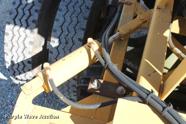 image for item DB5132 1996 International 4700 truck with Vermeer tree spade