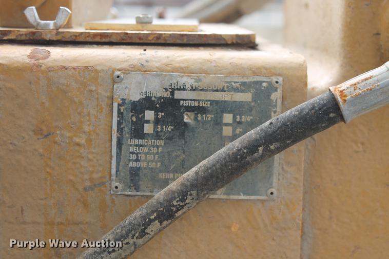 image for item DB5135 1999 Vermeer D50X100A Navigator directional drill