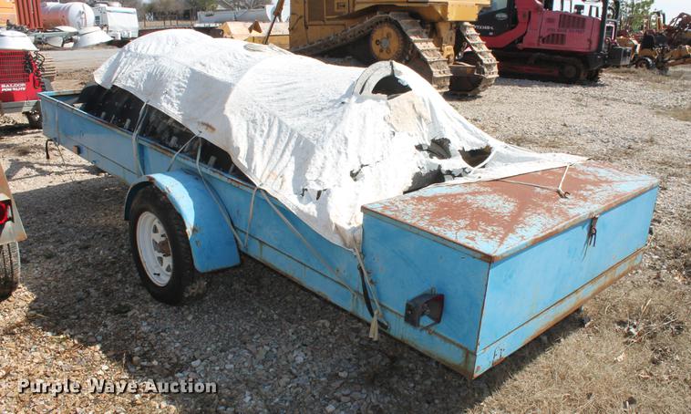 image for item DB5138 Man hole concrete form with utility trailer