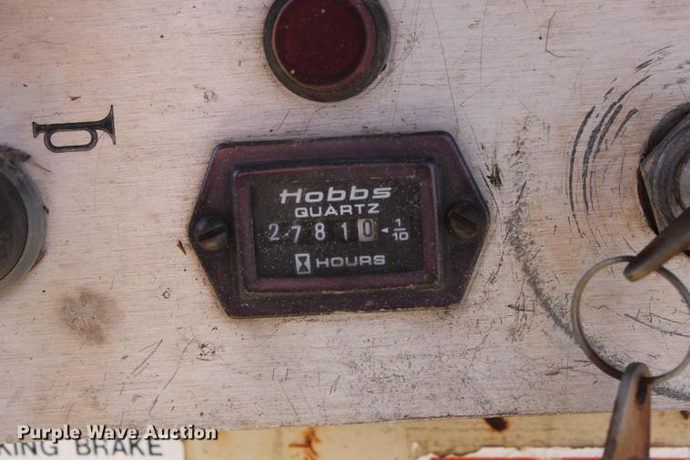 image for item DB5139 1990 Ingersoll Rand DD-25 double drum roller