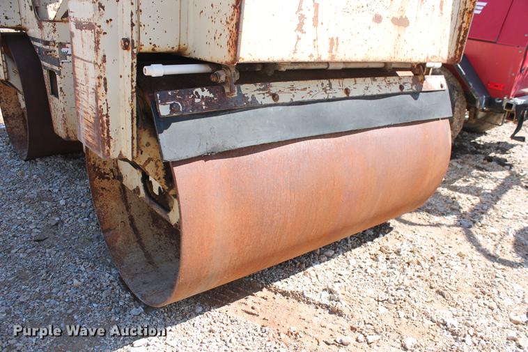 image for item DB5139 1990 Ingersoll Rand DD-25 double drum roller