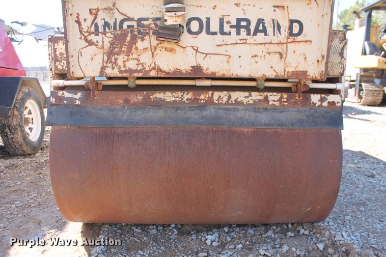 image for item DB5139 1990 Ingersoll Rand DD-25 double drum roller