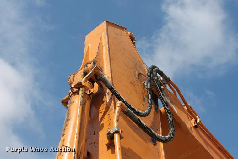 image for item DB5141 2005 Case CX225SR excavator