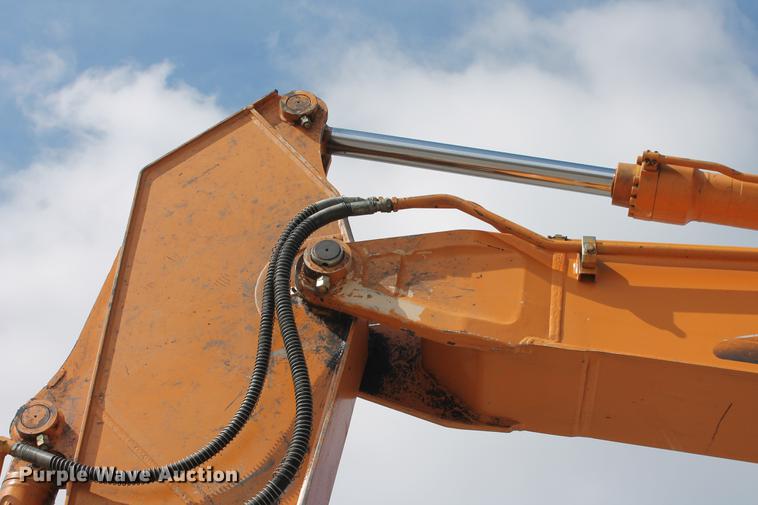 image for item DB5141 2005 Case CX225SR excavator