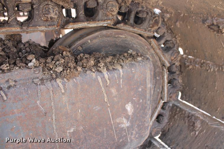 image for item DB5141 2005 Case CX225SR excavator