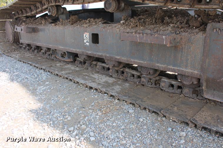 image for item DB5141 2005 Case CX225SR excavator