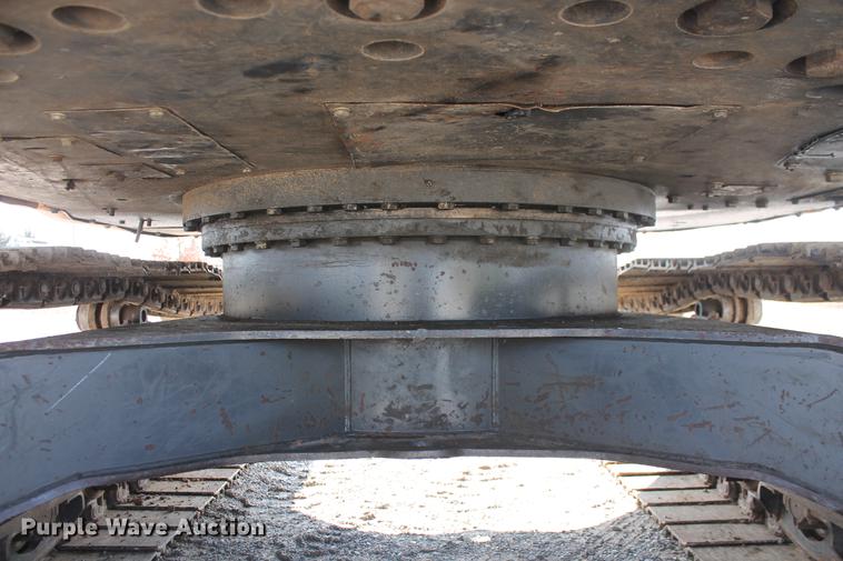 image for item DB5141 2005 Case CX225SR excavator