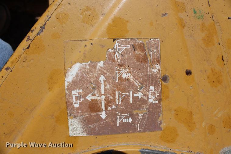 image for item DB5142 1990 Caterpillar D6H Series II dozer