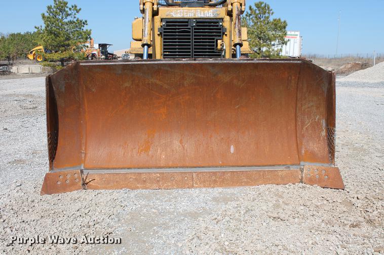 image for item DB5142 1990 Caterpillar D6H Series II dozer