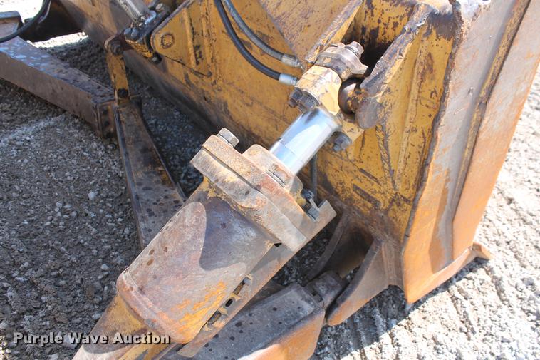 image for item DB5142 1990 Caterpillar D6H Series II dozer