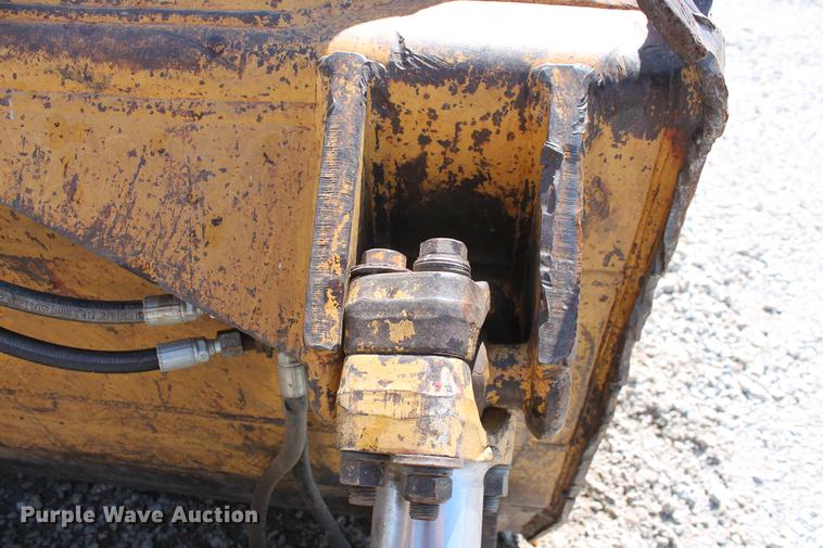 image for item DB5142 1990 Caterpillar D6H Series II dozer