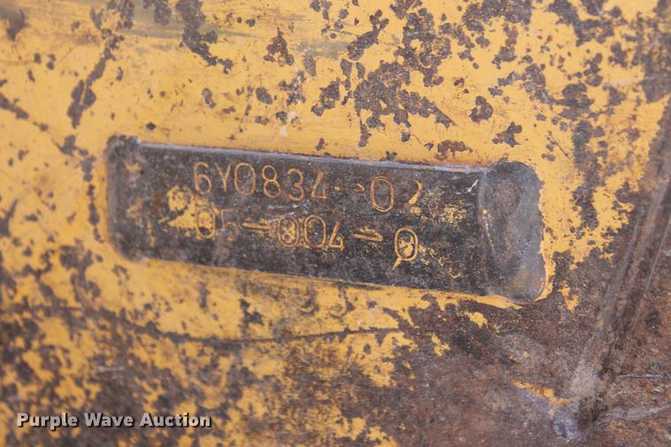 image for item DB5142 1990 Caterpillar D6H Series II dozer