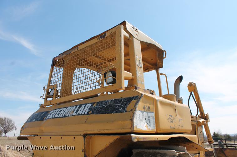 image for item DB5142 1990 Caterpillar D6H Series II dozer