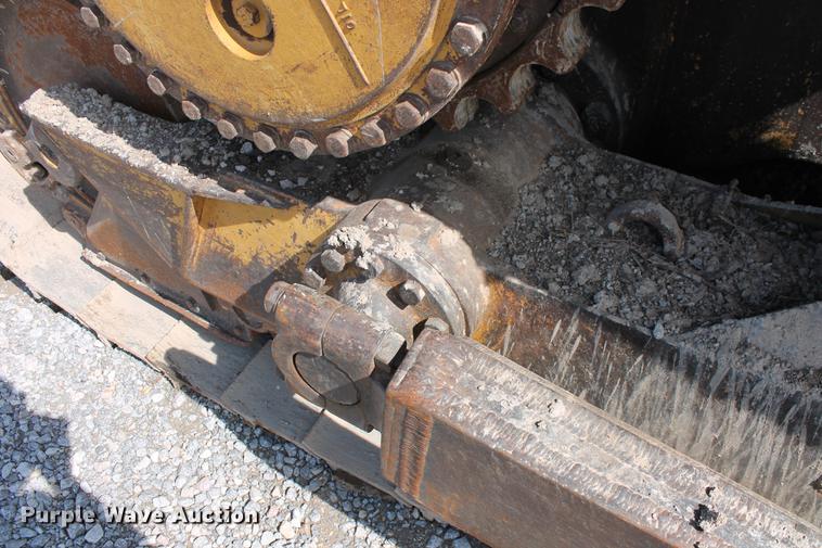 image for item DB5142 1990 Caterpillar D6H Series II dozer