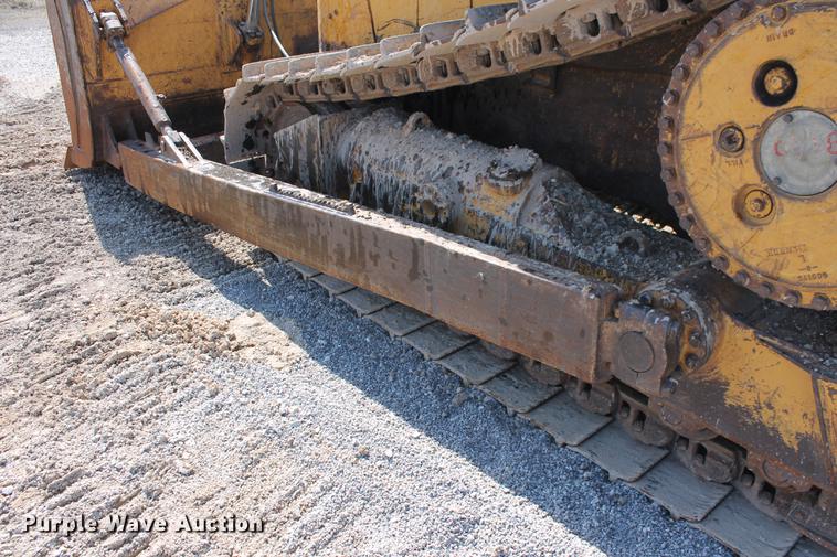 image for item DB5142 1990 Caterpillar D6H Series II dozer