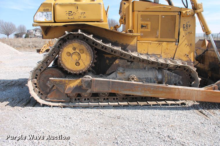 image for item DB5142 1990 Caterpillar D6H Series II dozer