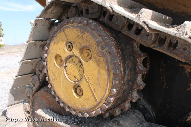 image for item DB5142 1990 Caterpillar D6H Series II dozer