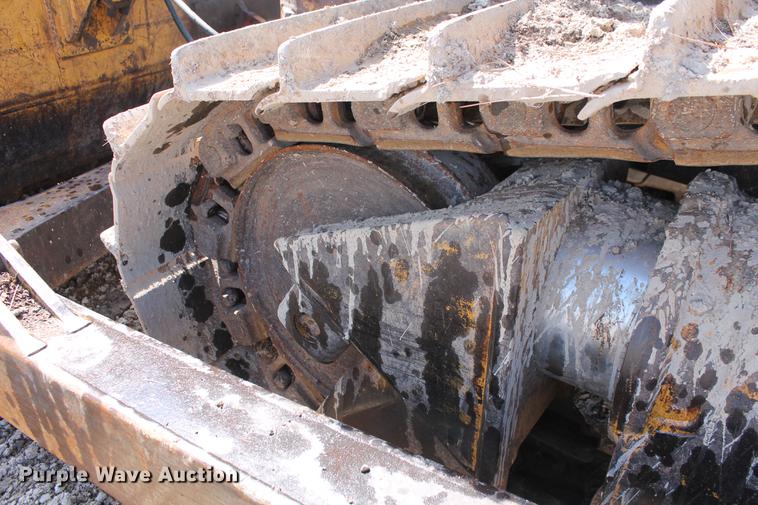 image for item DB5142 1990 Caterpillar D6H Series II dozer