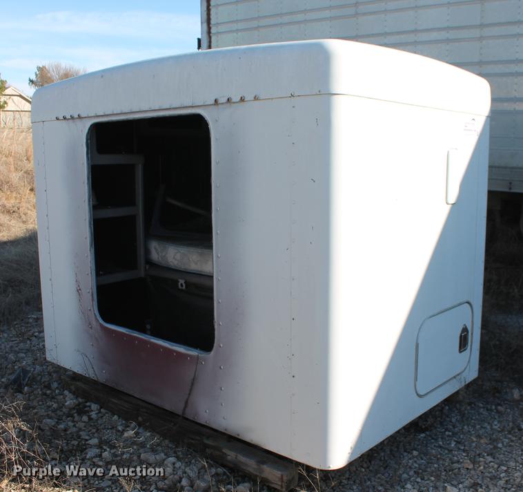 image for item DB5145 Kenworth T600 sleeper