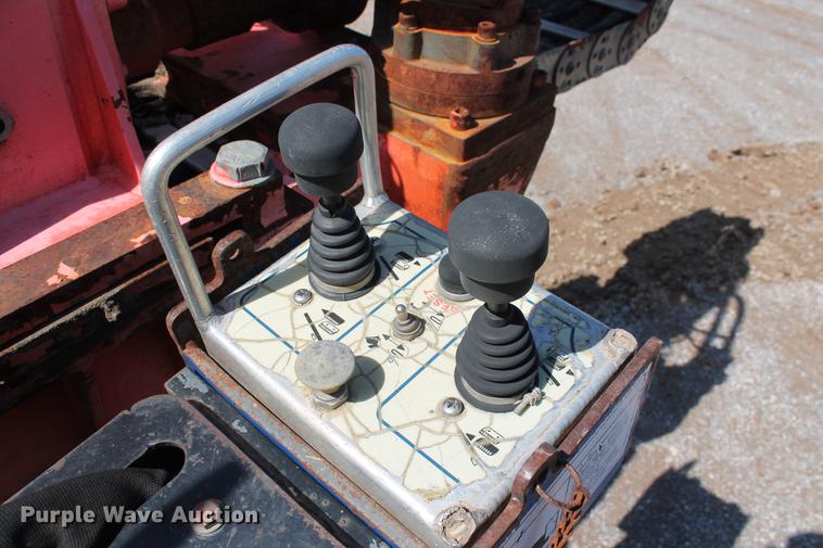 image for item DB5146 2000 American Augers DD-4 directional drill