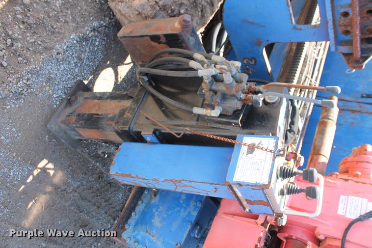image for item DB5146 2000 American Augers DD-4 directional drill