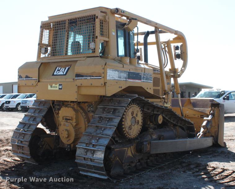 image for item DB5167 2006 Caterpillar D6R XL Series III dozer