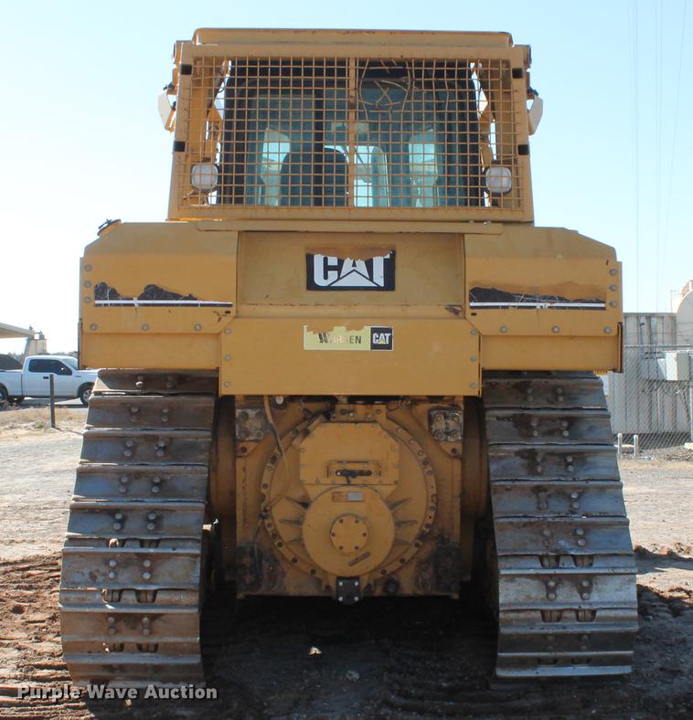 image for item DB5167 2006 Caterpillar D6R XL Series III dozer