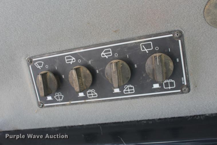 image for item DB5167 2006 Caterpillar D6R XL Series III dozer