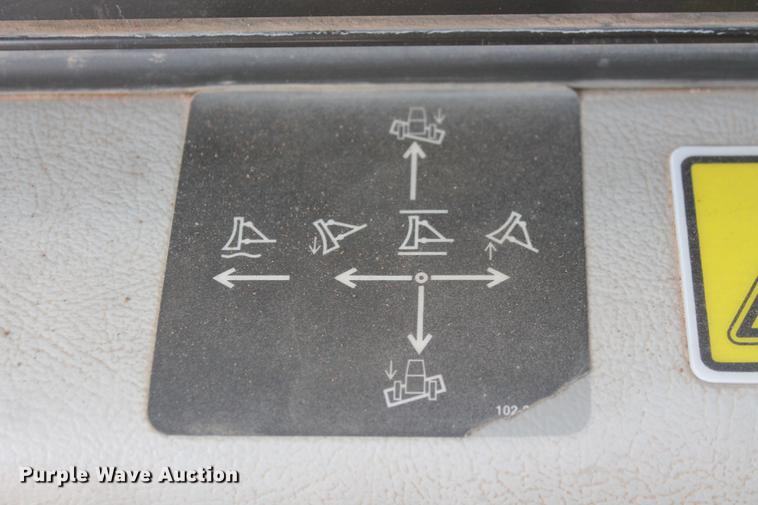 image for item DB5167 2006 Caterpillar D6R XL Series III dozer