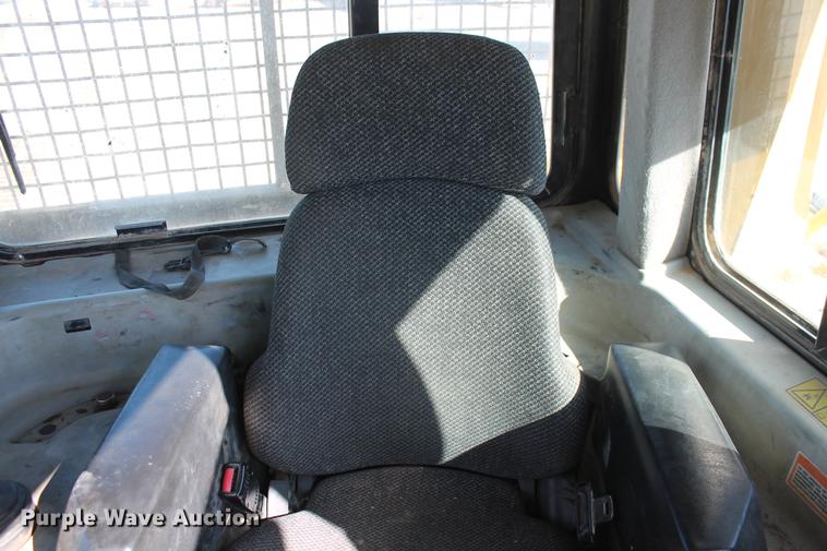 image for item DB5167 2006 Caterpillar D6R XL Series III dozer