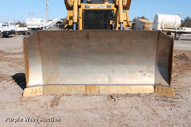image for item DB5167 2006 Caterpillar D6R XL Series III dozer