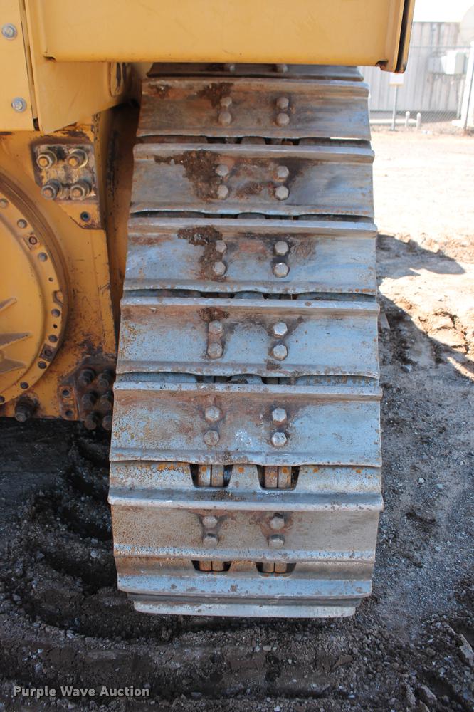image for item DB5167 2006 Caterpillar D6R XL Series III dozer